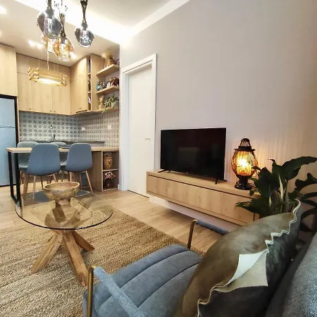 Daire Modern Style 2br-apt - 10min To Skanderbeg Square