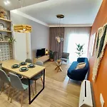 Modern Style 2br-apt - 10min To Skanderbeg Square *