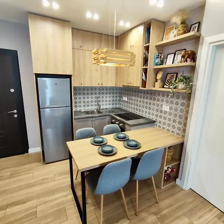 Modern Style 2br-apt - 10min To Skanderbeg Square Appartamento *