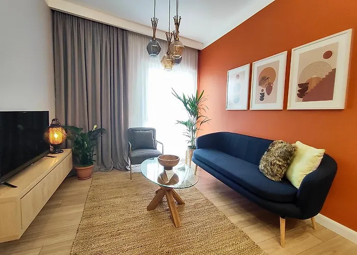 Apartment Modern Style 2br-apt - 10min To Skanderbeg Square Tirana