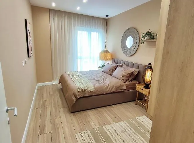 Apartman Modern Style 2br-apt - 10min To Skanderbeg Square *