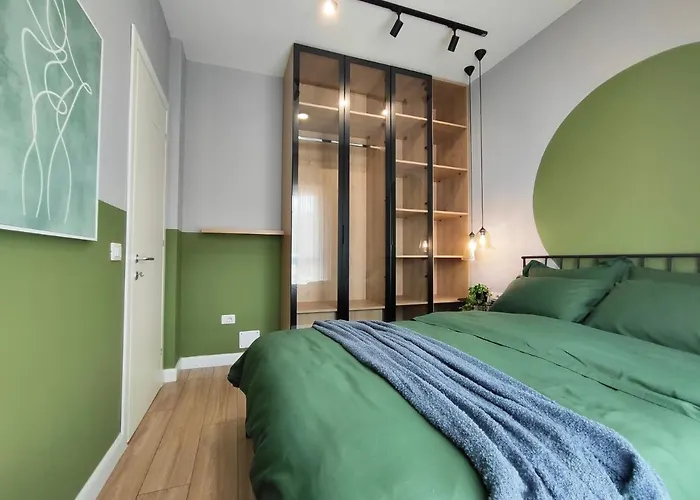Modern Style 2br-apt - 10min To Skanderbeg Square Apartman Tirana
