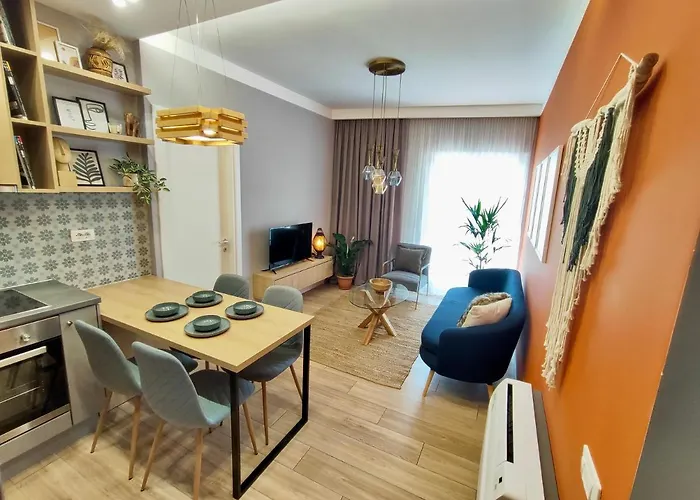 Modern Style 2br-apt - 10min To Skanderbeg Square *